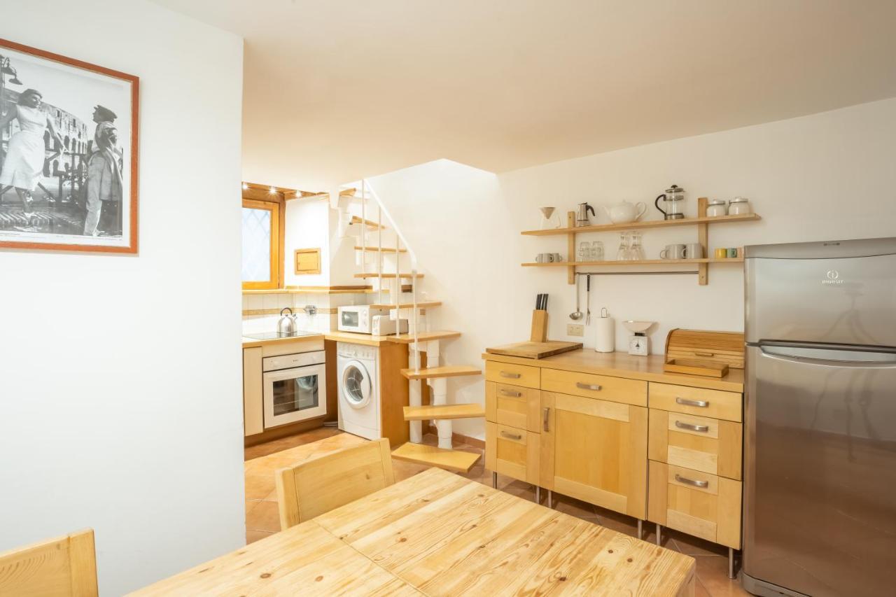 Quiet And Cozy Trastevere Hideaway 罗马 外观 照片